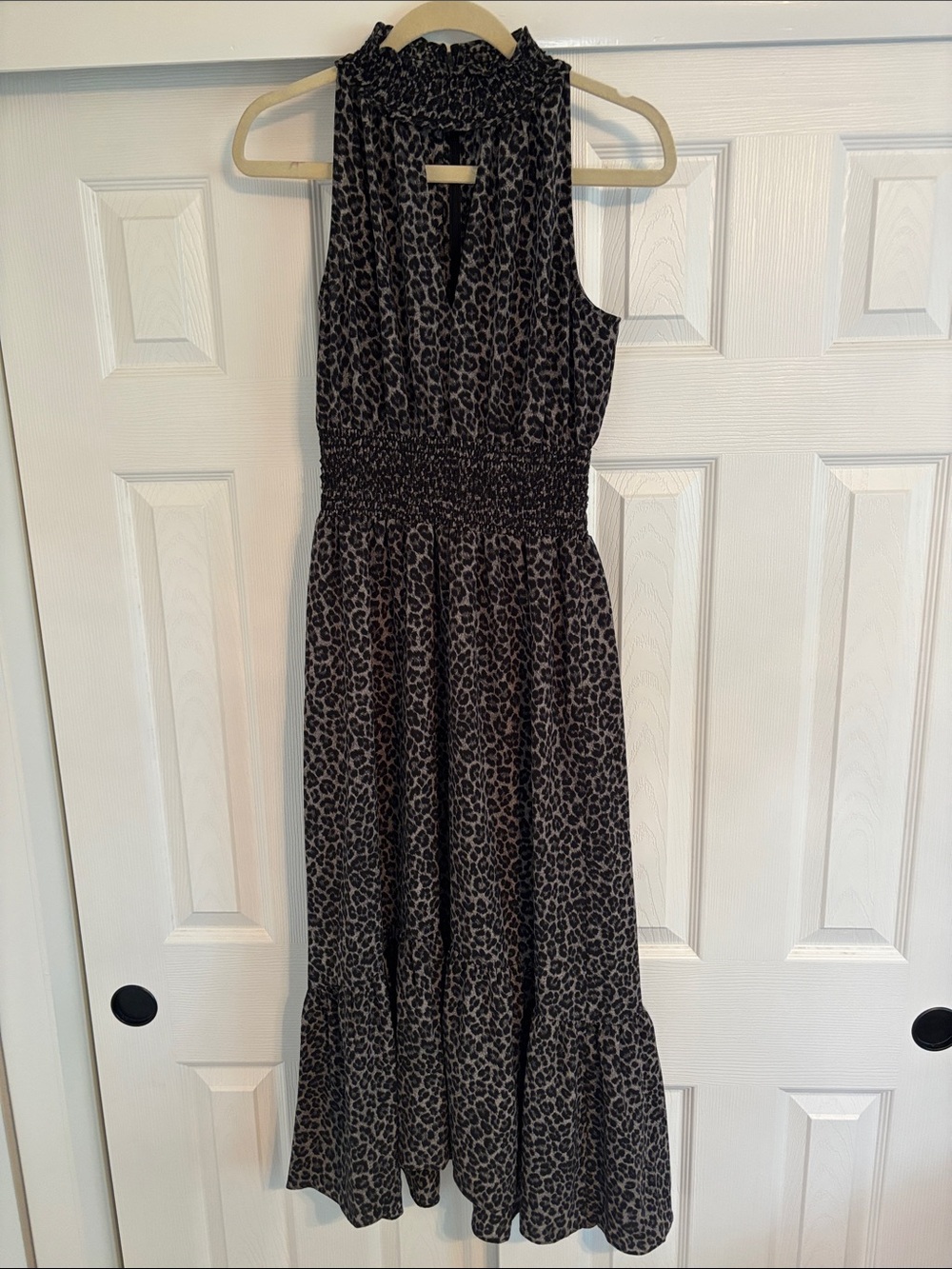 MICHAEL Michael Kors Black and Gray Leopard-Print Smocked Maxi Dress Small